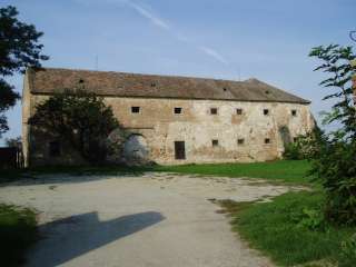 Fertőszéplak, Hősök tere 01. 1.kép.jpg Fertőszéplak, Hősök tere 01. 1.kép.jpg