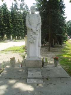 Debrecen, Bocskai út.Köztemető. Balthazár Dezső sírja.jpg Debrecen, Bocskai út.Köztemető. Balthazár Dezső sírja.jpg