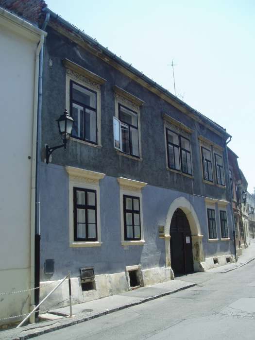 Sopron, Templom u. 11.jpg Sopron, Templom u. 11.jpg