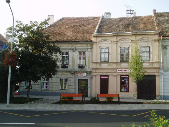 Sopron, Várkerület 009-011.jpg Sopron, Várkerület 009-011.jpg